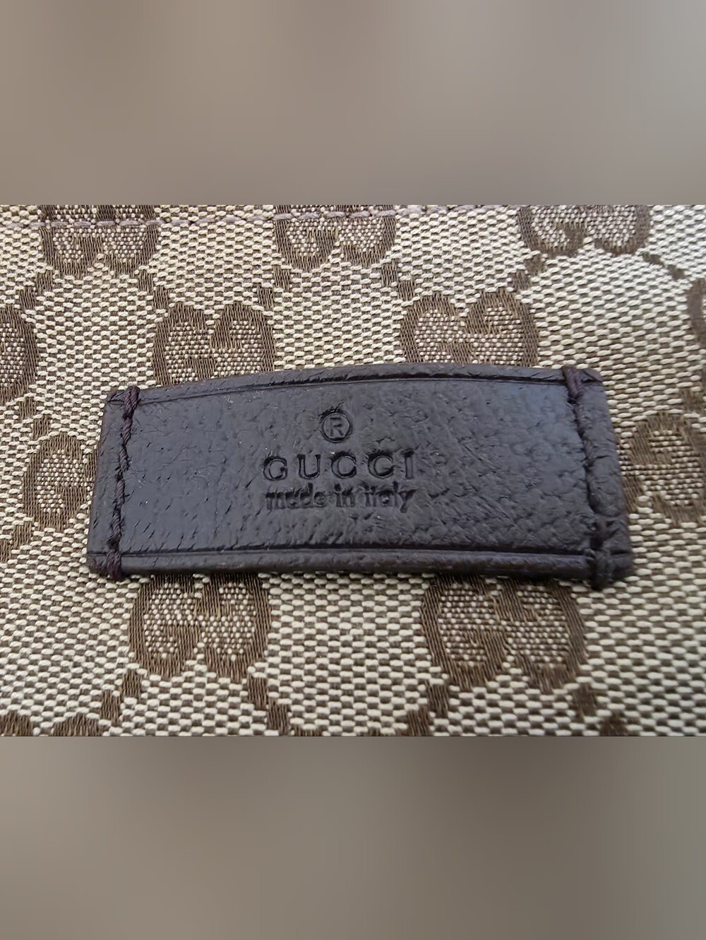 Gucci GG Canvas Large Crossbody Bag AUTHENTIC - Picture 6 of 16